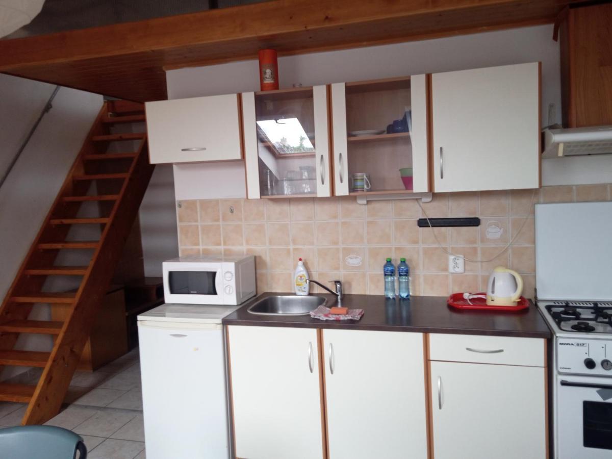 Pension Kozel Ржичани Экстерьер фото